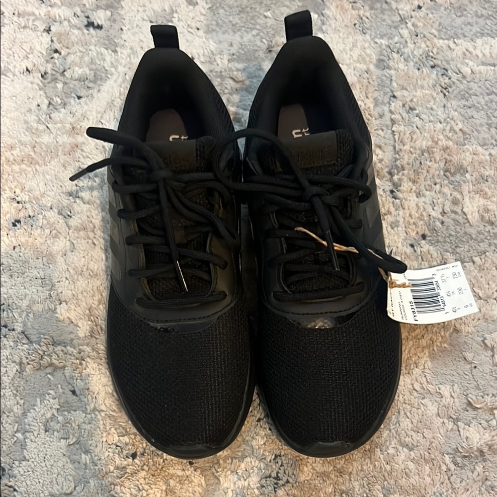 Adidas Black Sneakers with Streamlined Design - Picture 3 of 10